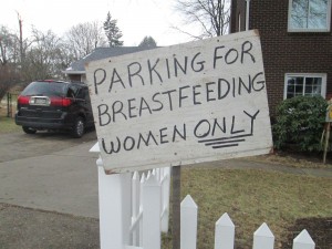 breastfeeding sign